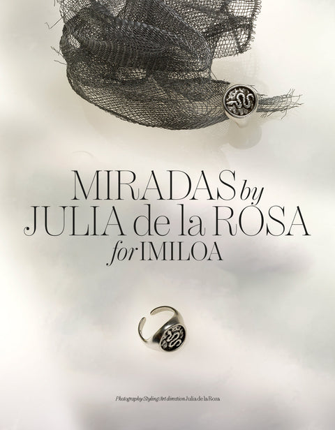 Miradas by Julia de la Rosa