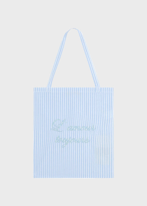 Look "L'Amour Toujours"